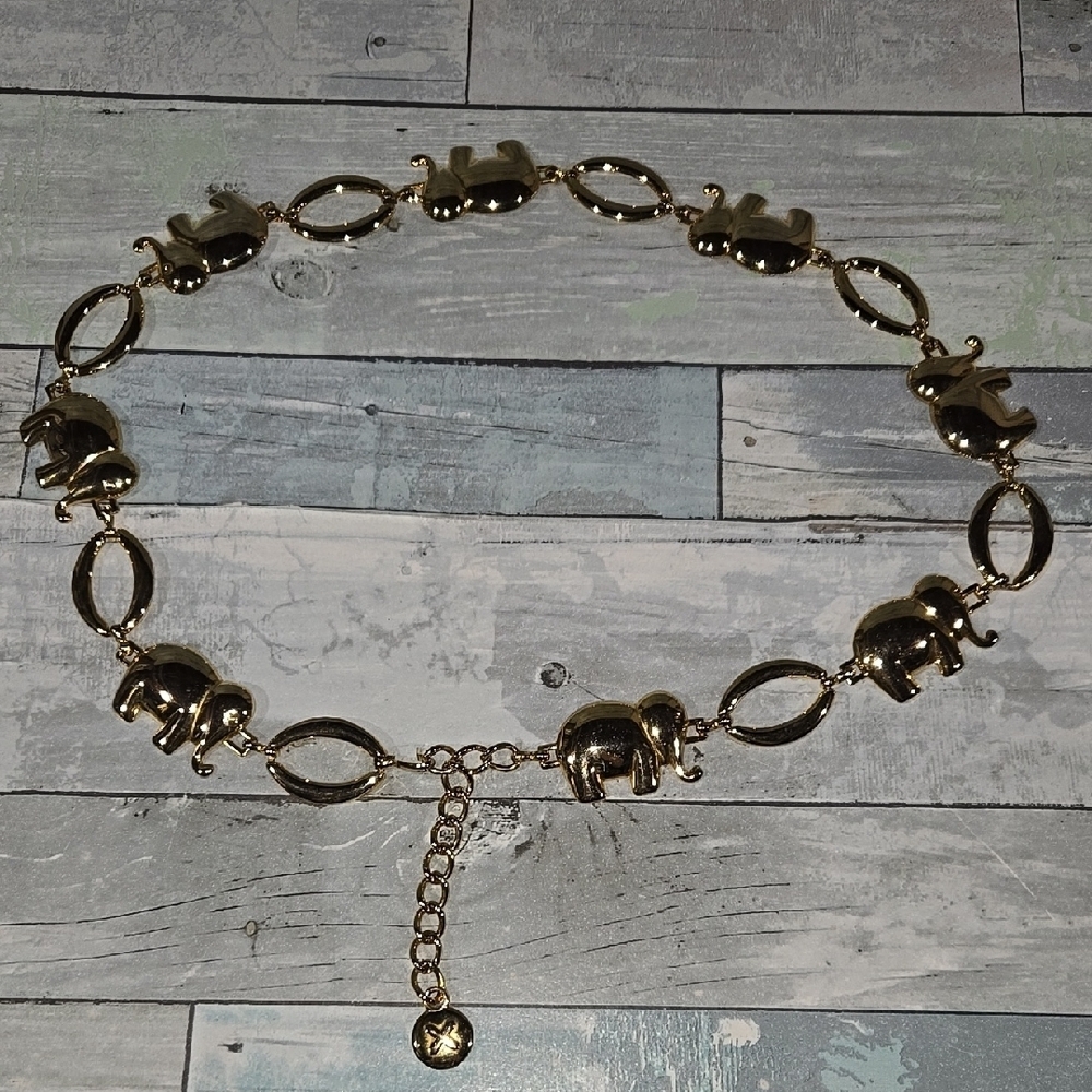 Vintage Elephant Hook Chain Gold Belt